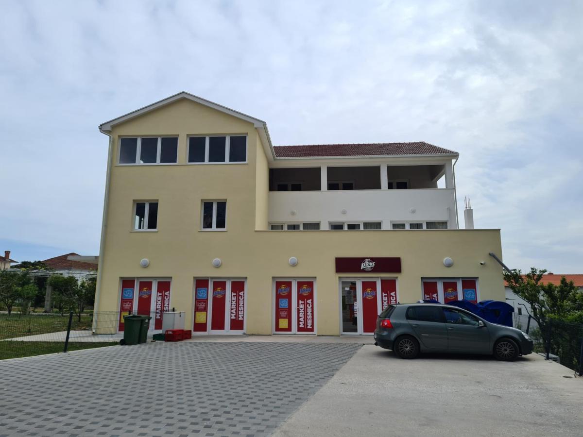 Apartments Figa Orebic Luaran gambar